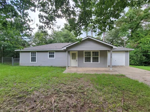 12700 Royal Green Drive