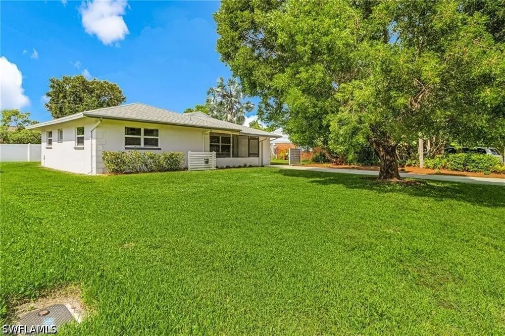 Pompei Lane Naples, FL 34103