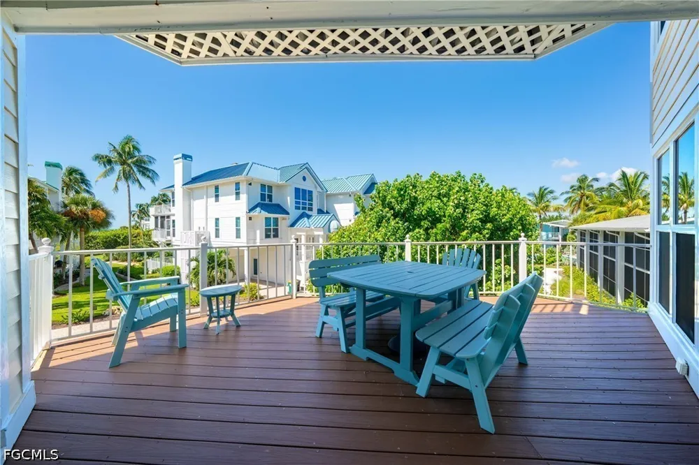 Bella Vista Way E Sanibel, FL 33957