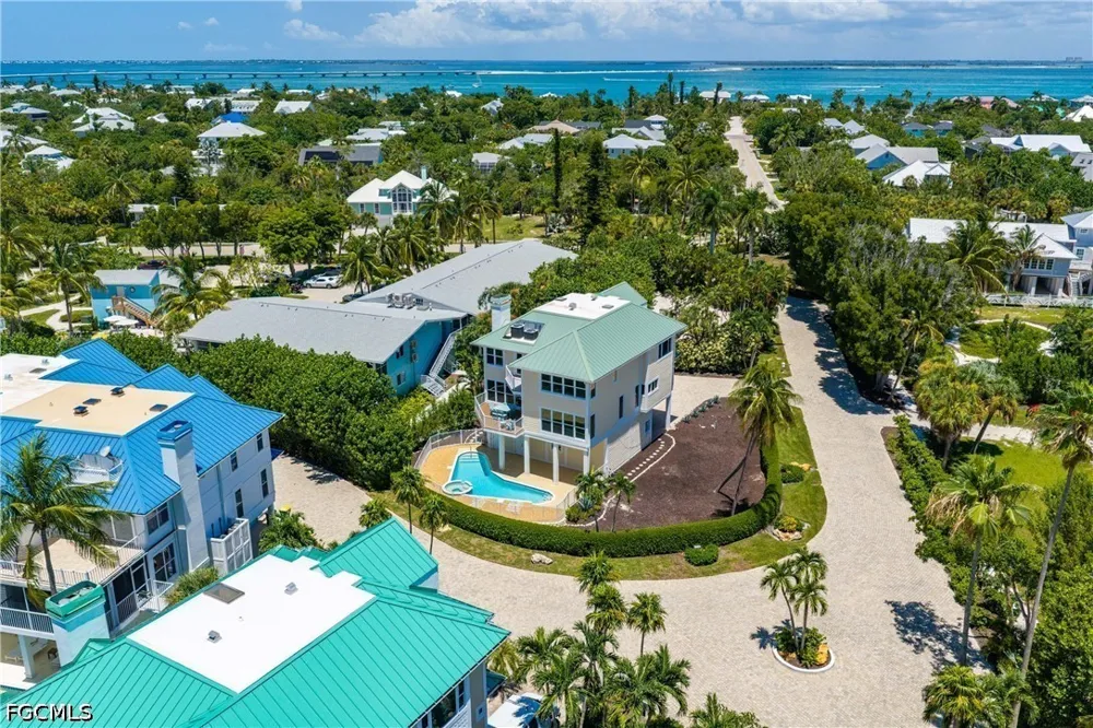 Bella Vista Way E Sanibel, FL 33957