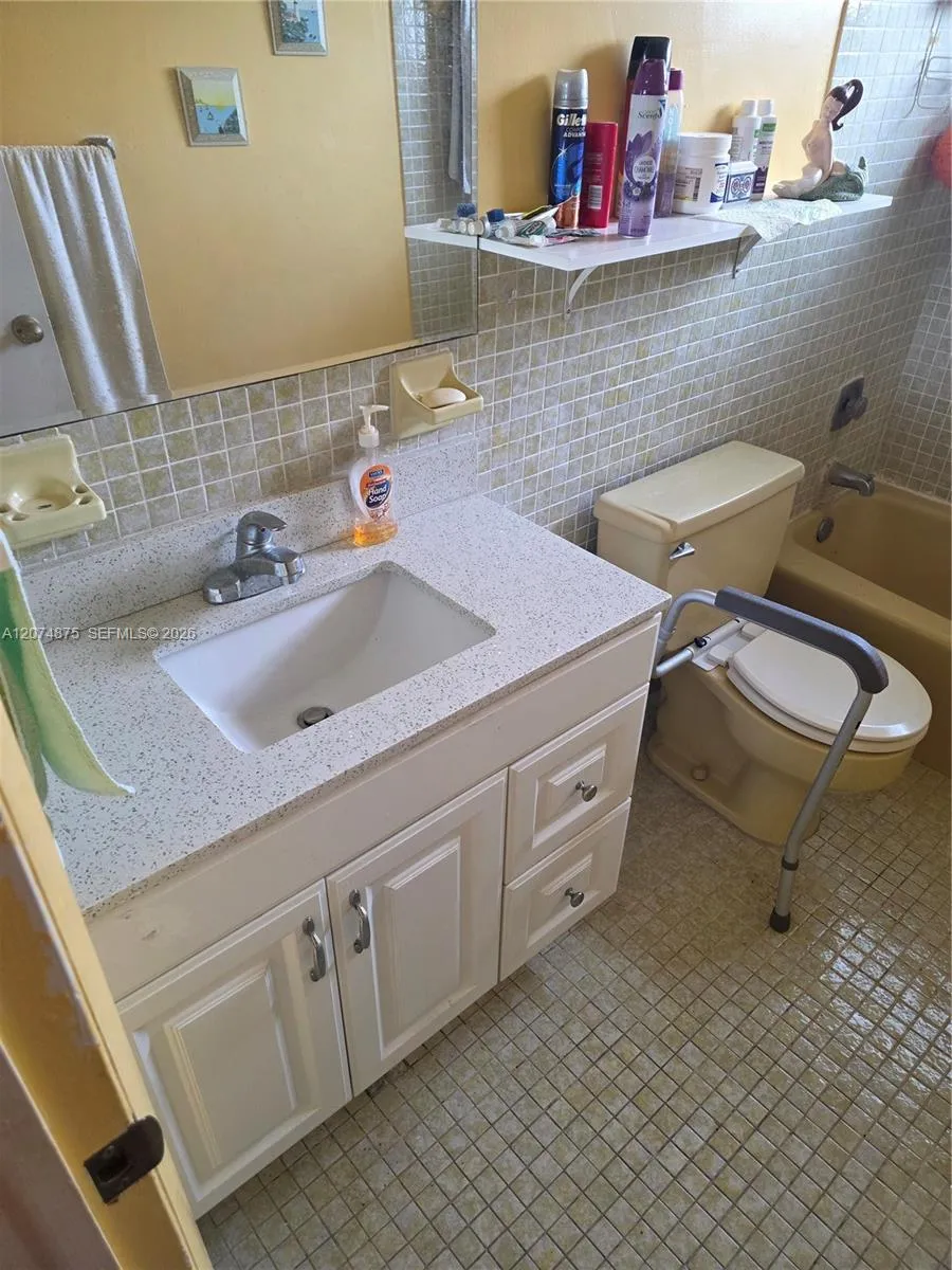 15905 SW 280th St Homestead, FL 33031