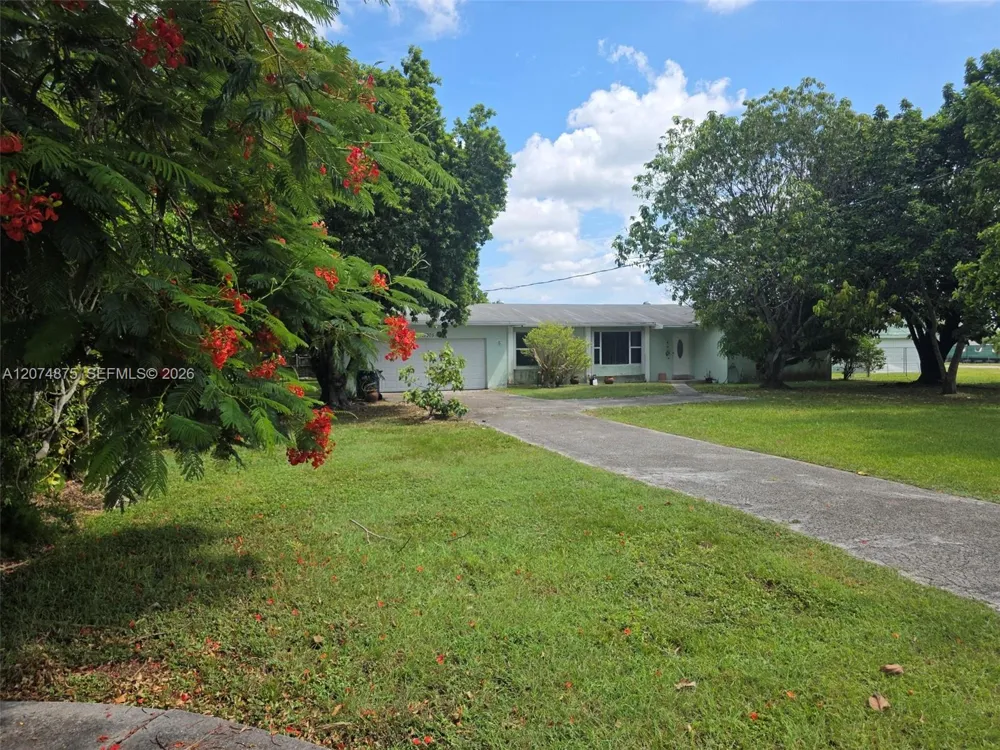 15905 SW 280th St Homestead, FL 33031