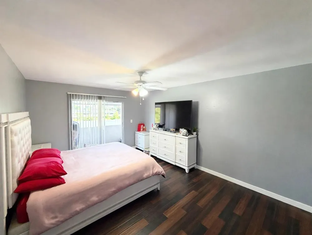 9054 NW 35TH PLACE Sunrise, FL 33351