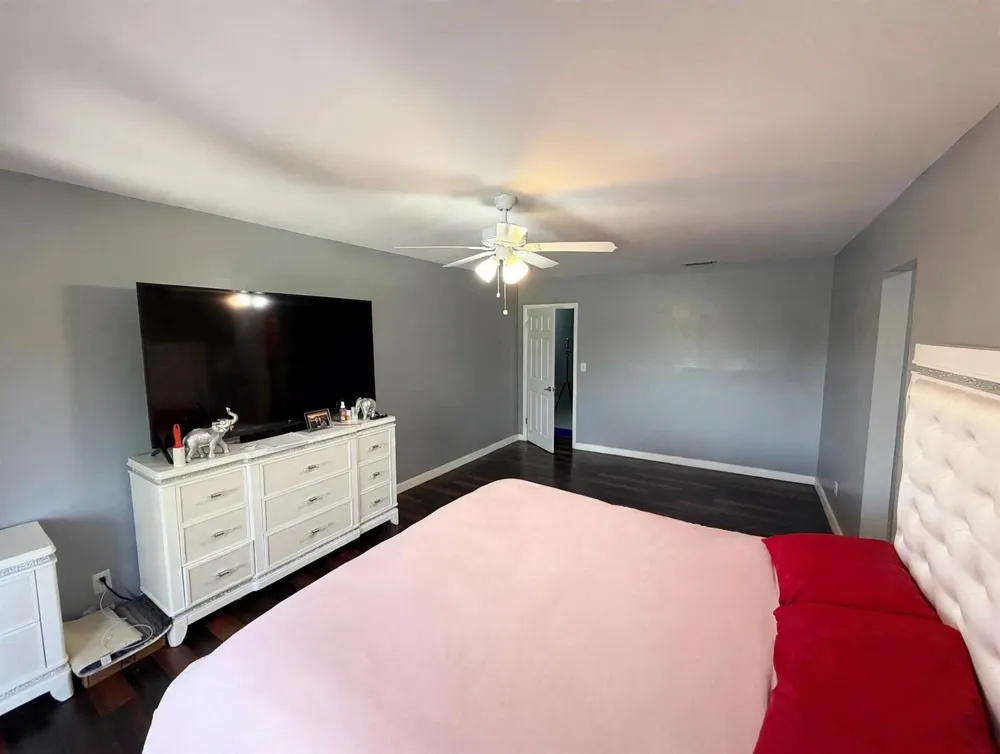 9054 NW 35TH PLACE Sunrise, FL 33351