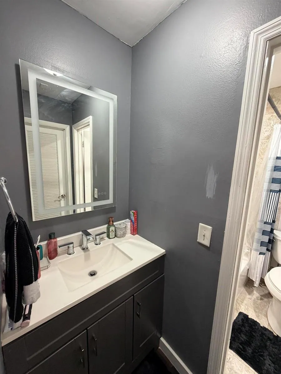 9054 NW 35TH PLACE Sunrise, FL 33351