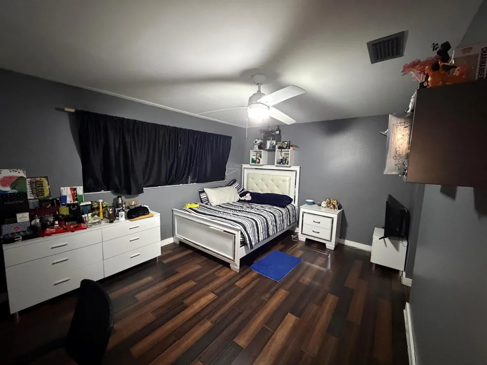9054 NW 35TH PLACE Sunrise, FL 33351