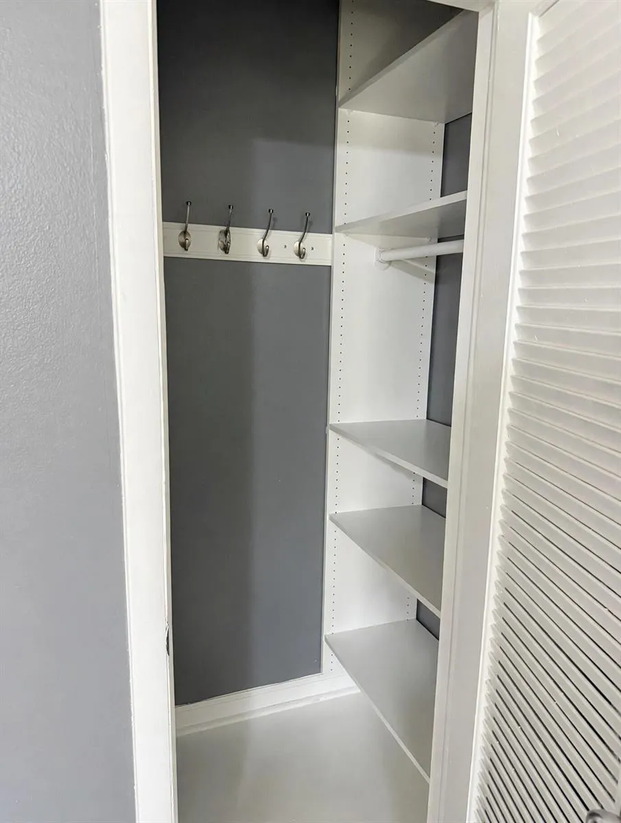 9054 NW 35TH PLACE Sunrise, FL 33351