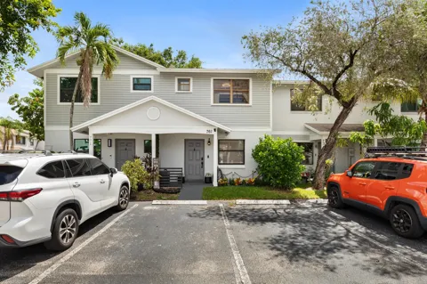 761 NW 106th Avenue