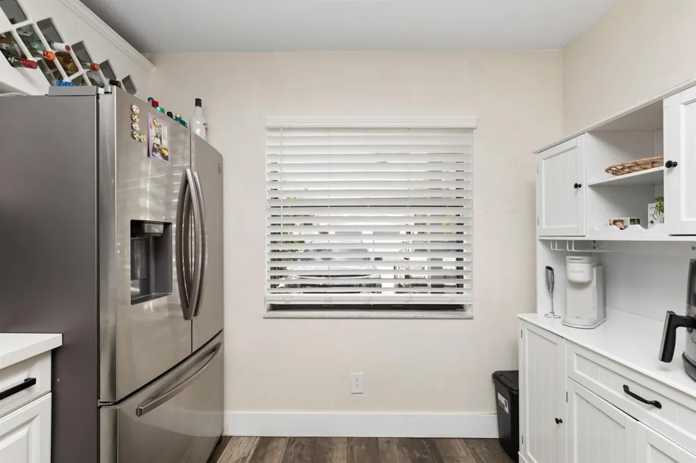 761 NW 106th Avenue Pembroke Pines, FL 33026