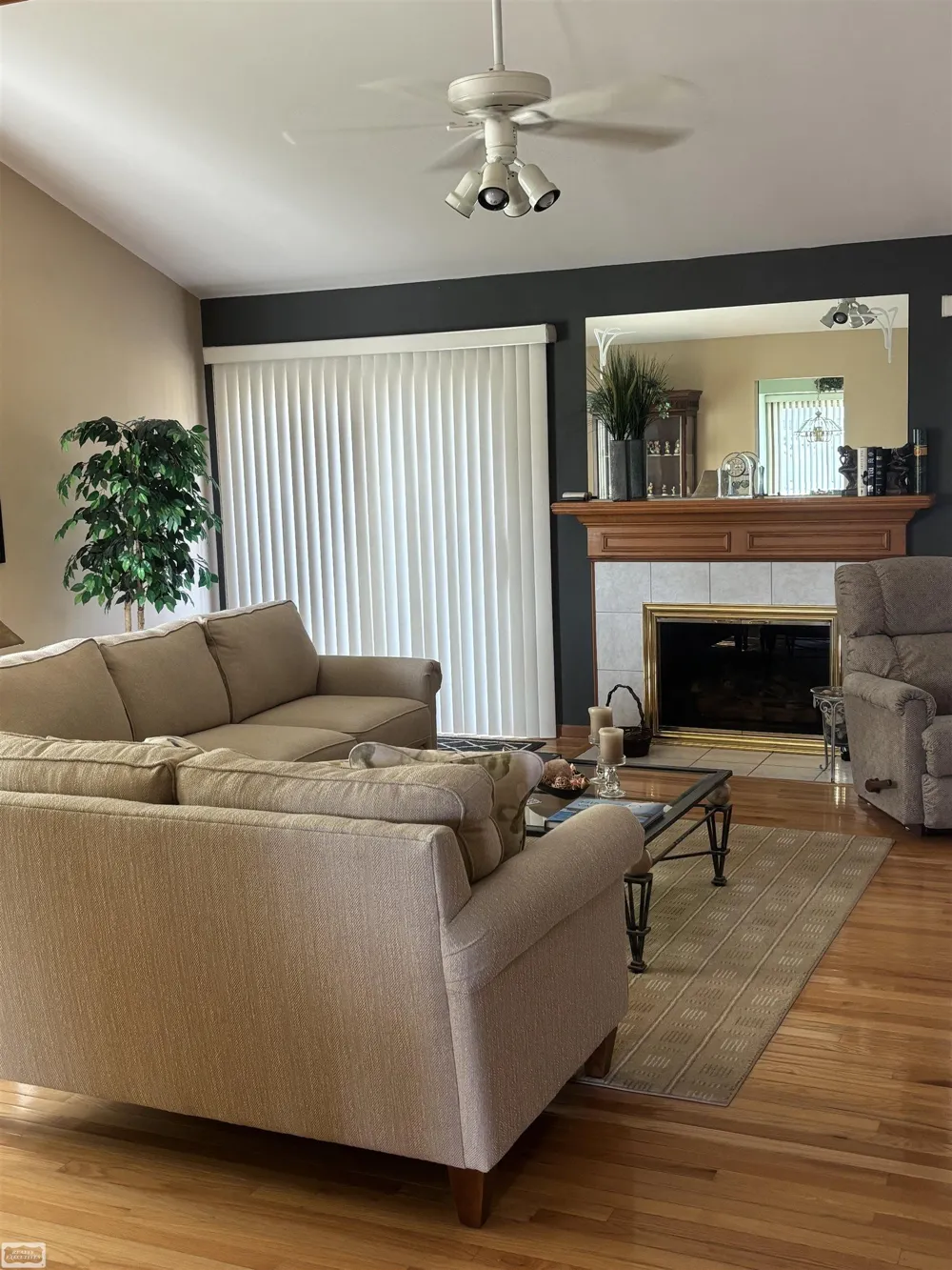 16371 Paint Creek Circle Macomb Township, MI 48042