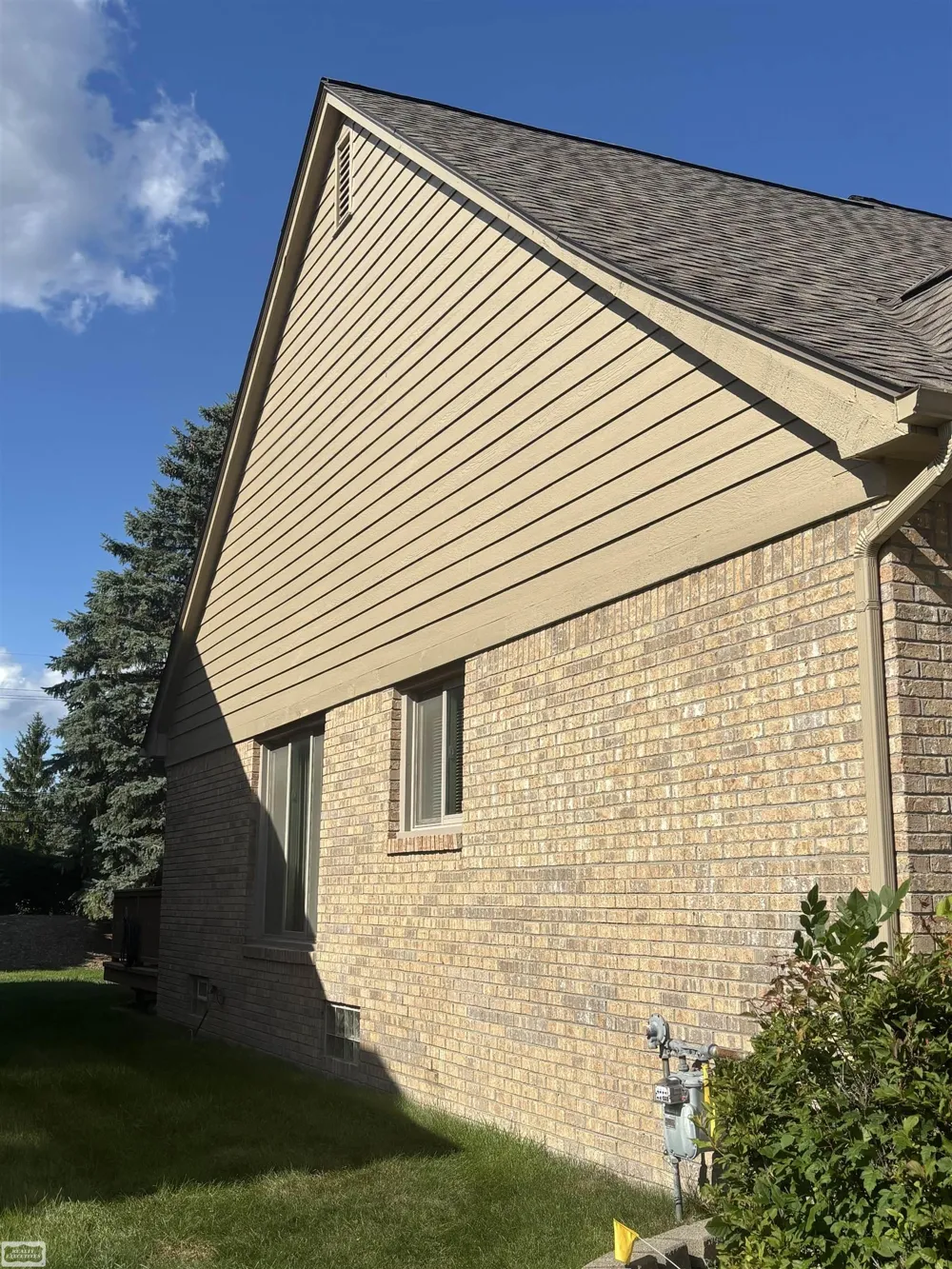 16371 Paint Creek Circle Macomb Township, MI 48042
