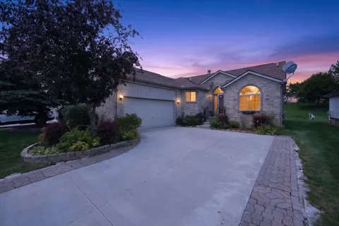 3527 New Boston Drive