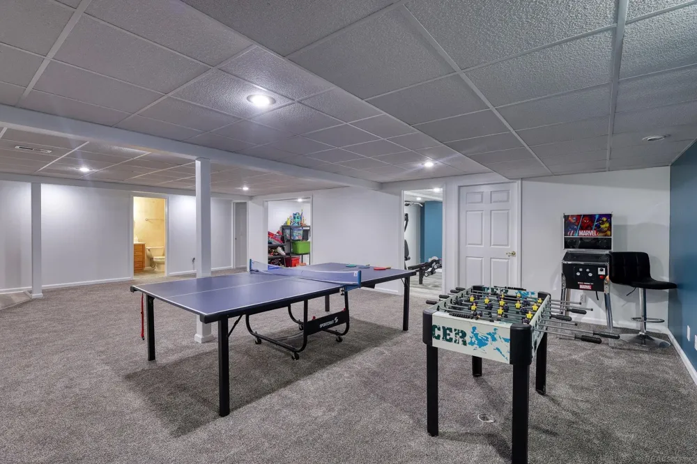 47641 Beacon Square Drive Macomb Township, MI 48044