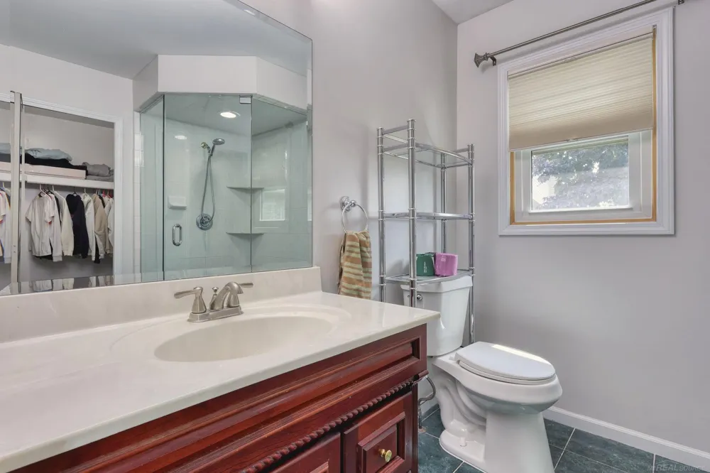 47641 Beacon Square Drive Macomb Township, MI 48044