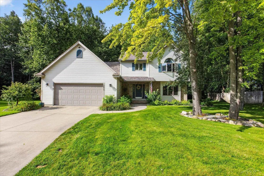 2617 Hearthstone Circle Midland City, MI 48642