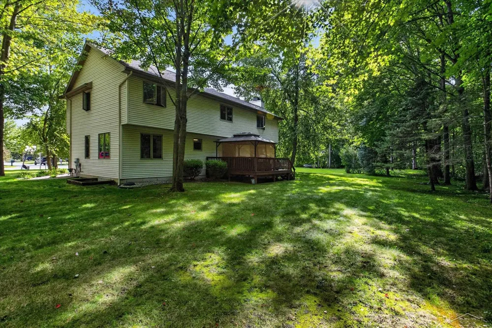 2617 Hearthstone Circle Midland City, MI 48642