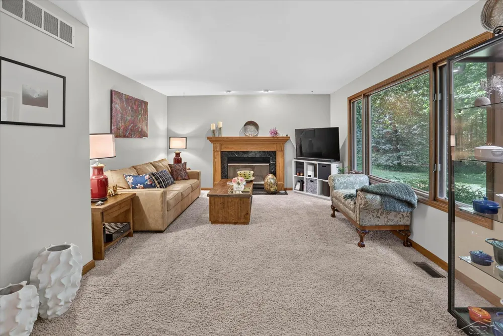 2617 Hearthstone Circle Midland City, MI 48642