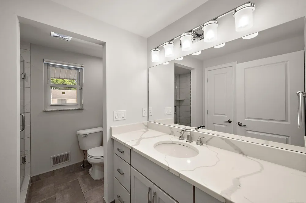 169 E Long Lake Road Bloomfield Hills City, MI 48304