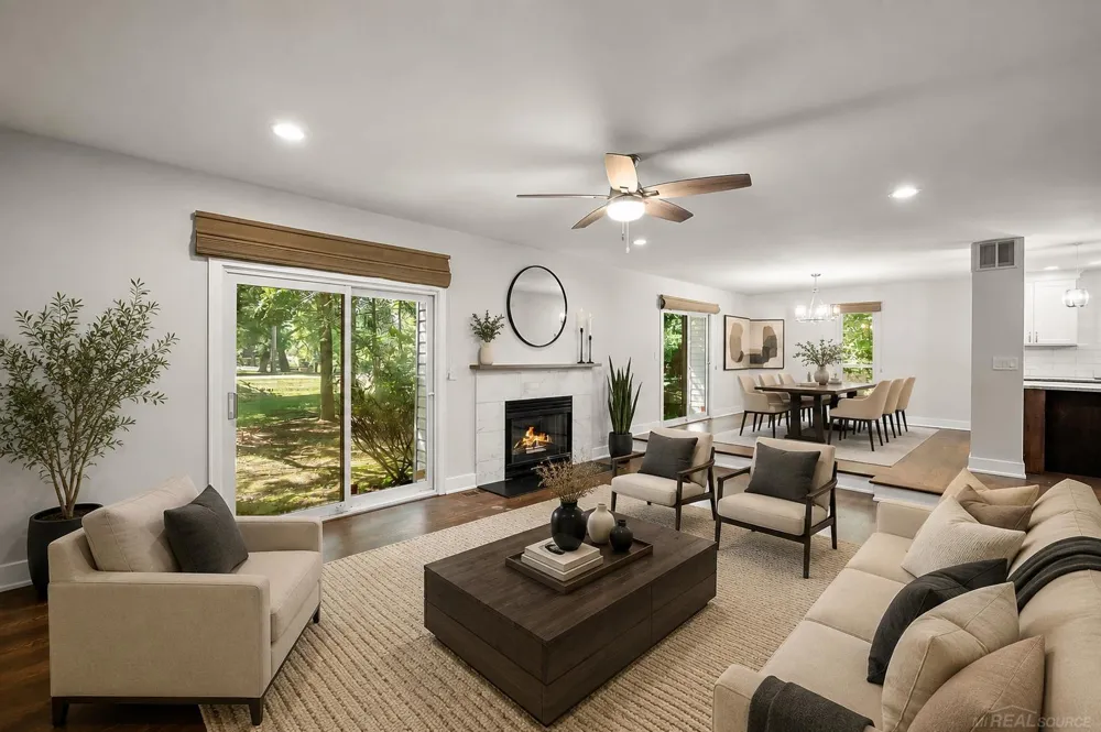169 E Long Lake Road Bloomfield Hills City, MI 48304