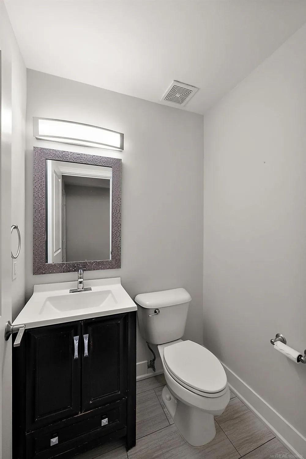 169 E Long Lake Road Bloomfield Hills City, MI 48304