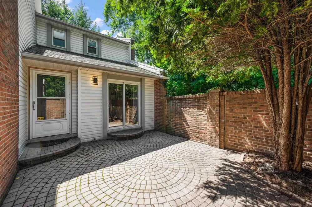 169 E Long Lake Road Bloomfield Hills City, MI 48304