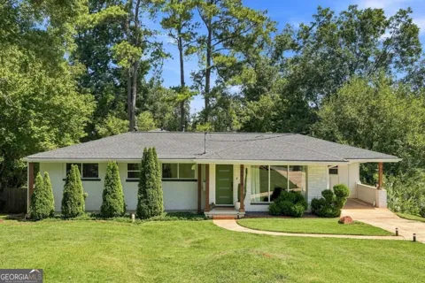 2934 Lynda PL