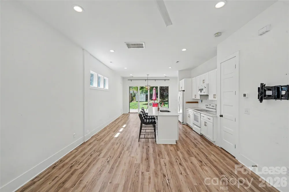 1521 Walton Road Charlotte, NC 28208