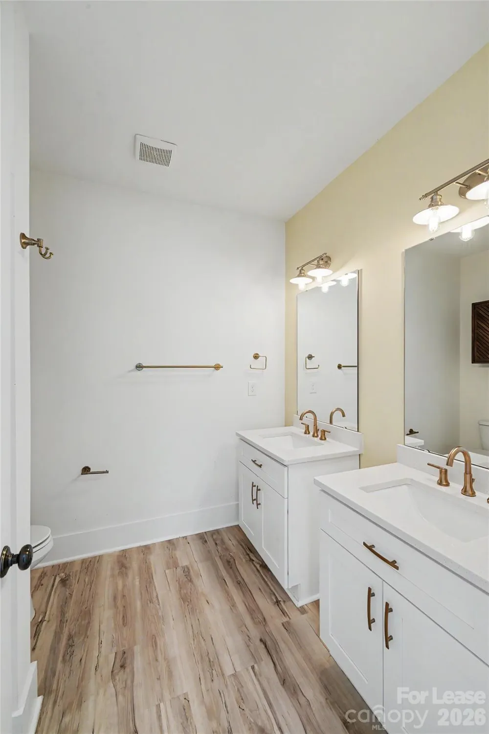 1521 Walton Road Charlotte, NC 28208