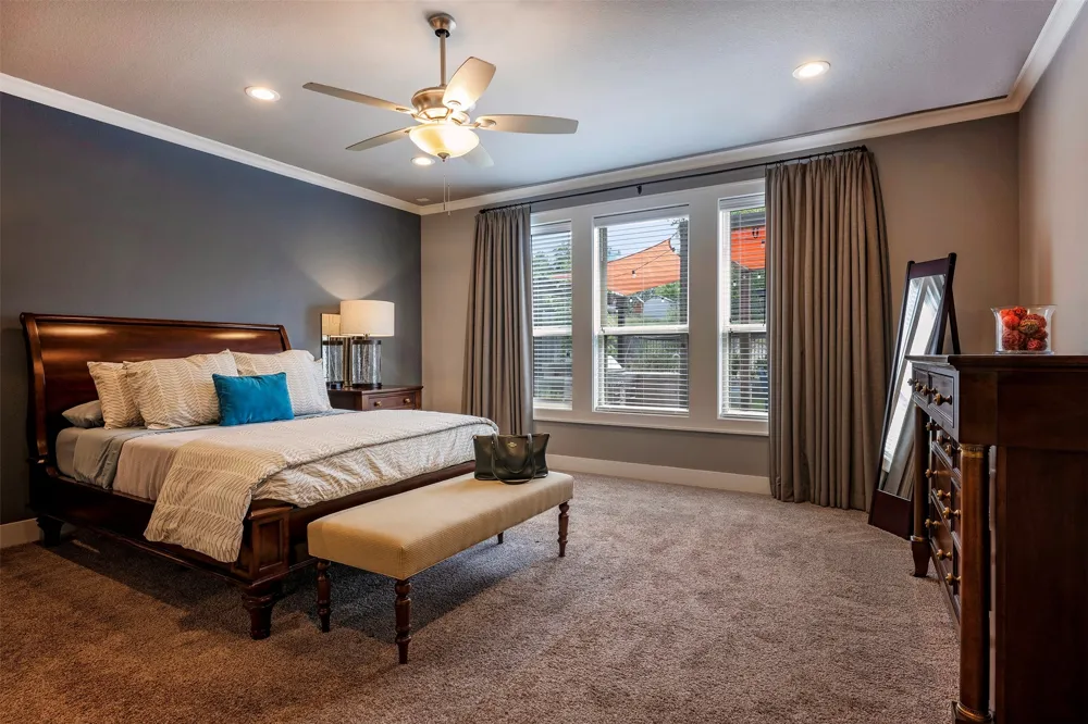 4009 Brookdale Road Benbrook, TX 76116