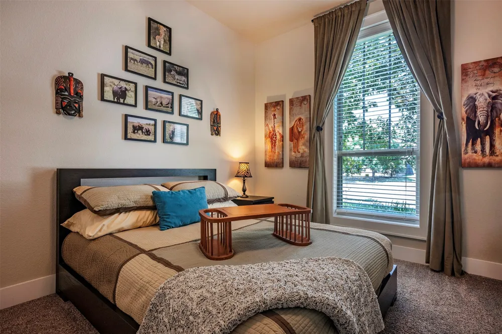 4009 Brookdale Road Benbrook, TX 76116