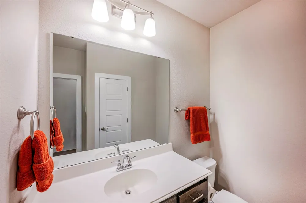 4009 Brookdale Road Benbrook, TX 76116