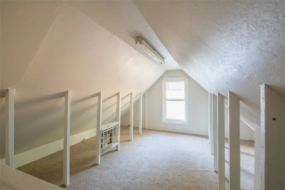 311 Throckmorton Weatherford, TX 76086