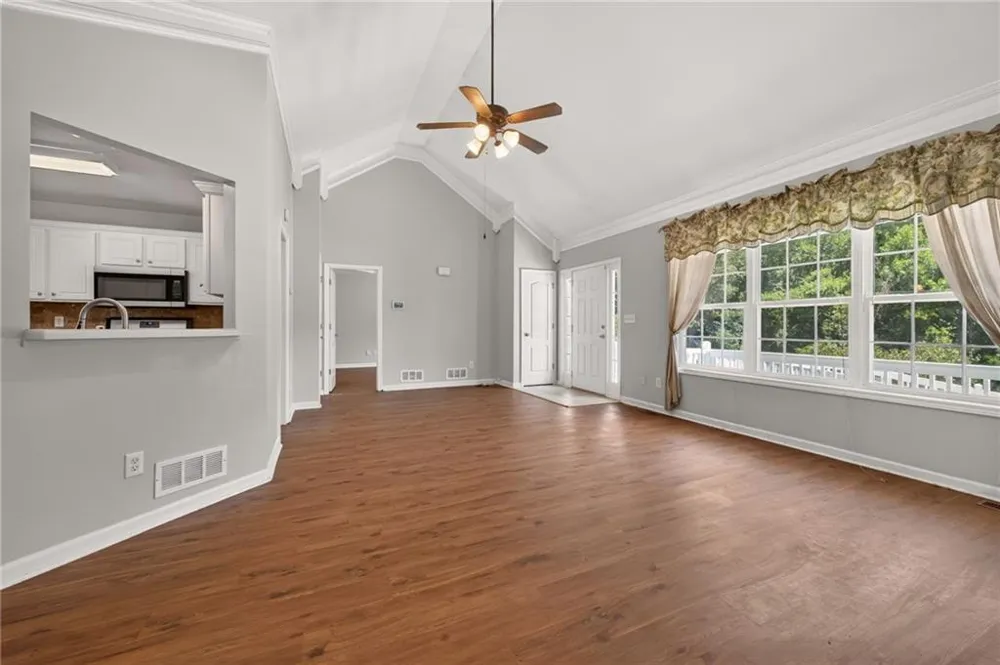 73 Cross Pointe Court Hiram, GA 30141