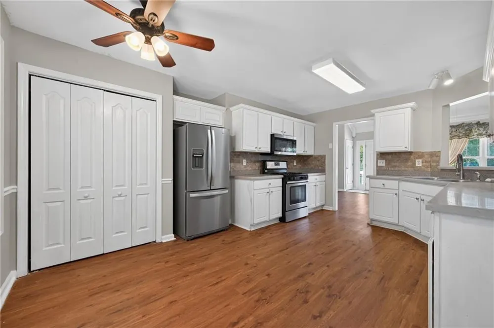 73 Cross Pointe Court Hiram, GA 30141
