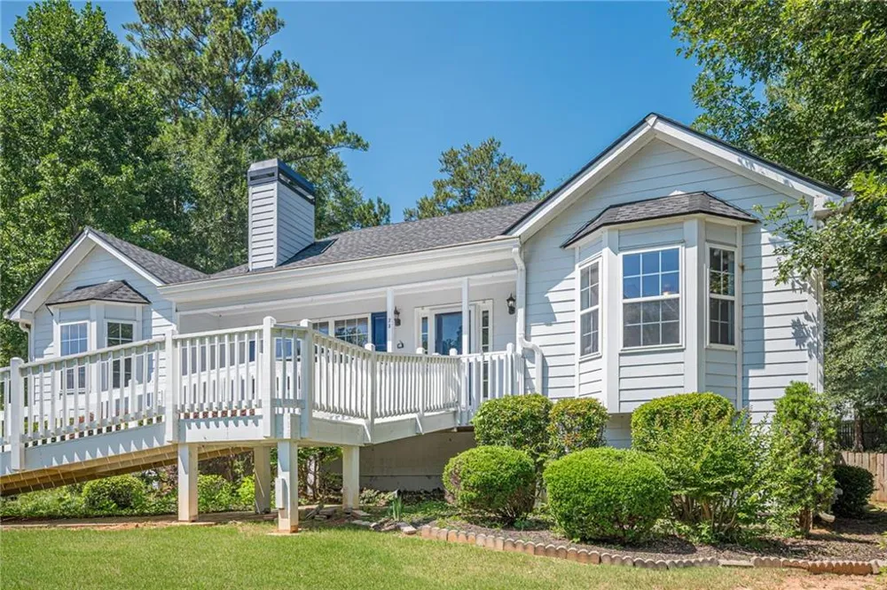 73 Cross Pointe Court Hiram, GA 30141
