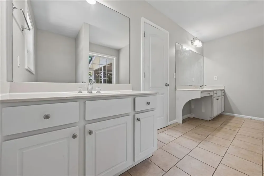 73 Cross Pointe Court Hiram, GA 30141