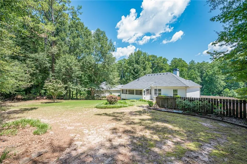 73 Cross Pointe Court Hiram, GA 30141
