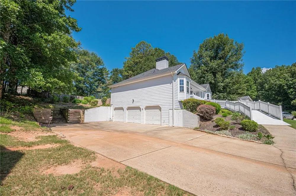 73 Cross Pointe Court Hiram, GA 30141