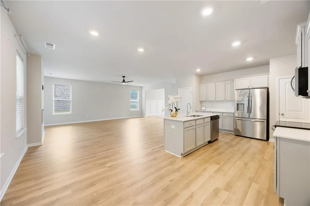 116 Cabin Way Hampton, GA 30228