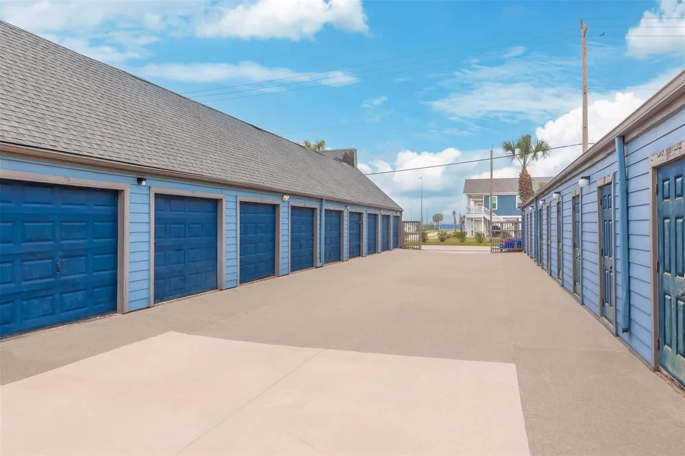 8100 Seawall Boulevard #E Galveston, TX 77551