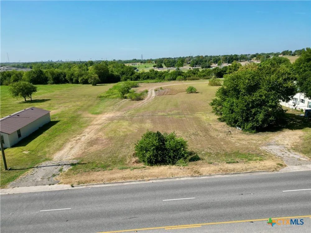2001 E Adams Avenue Temple, TX 76501