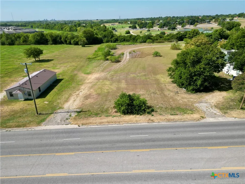 2001 E Adams Avenue Temple, TX 76501