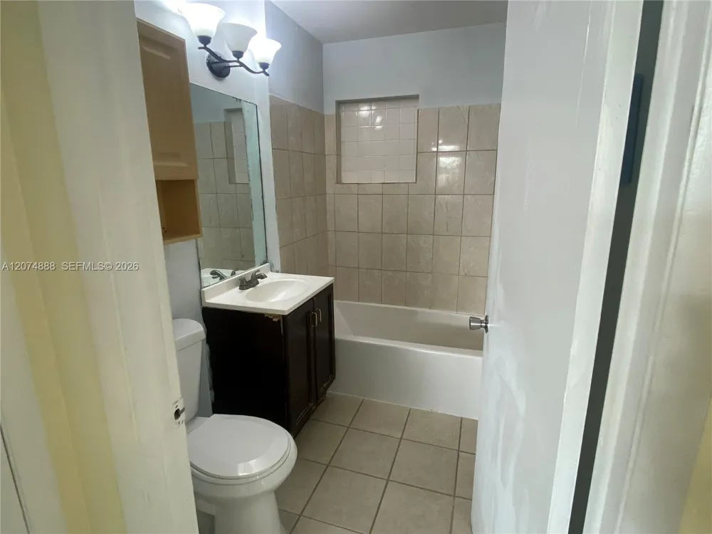 1111 VINEYARD ST #- Lehigh Acres, FL 33936