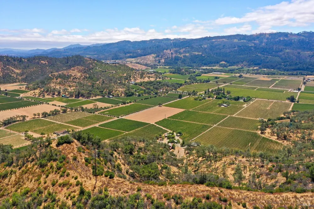2334 Pickett Road Calistoga, CA 94515