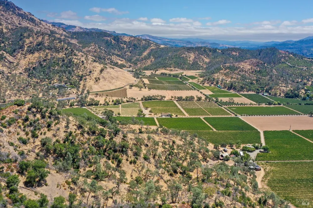2334 Pickett Road Calistoga, CA 94515