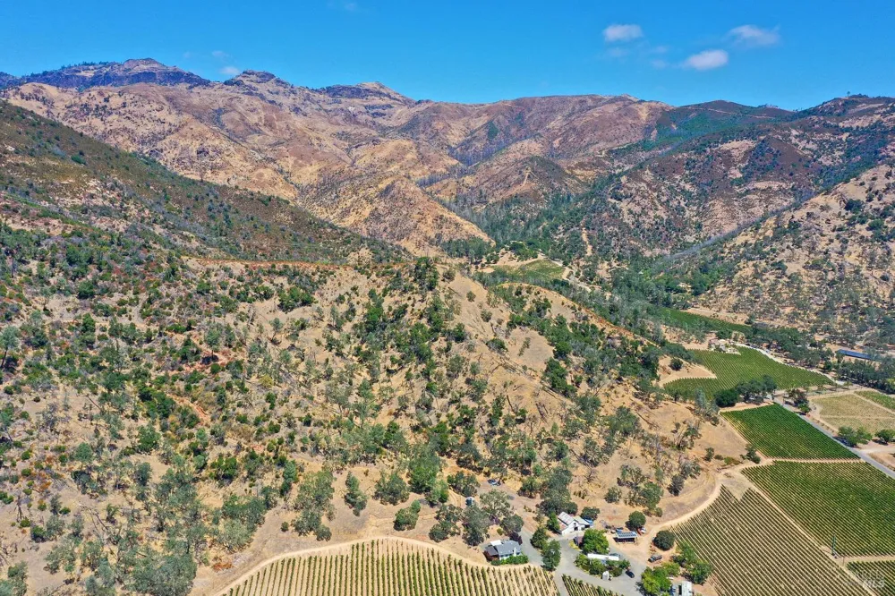 2334 Pickett Road Calistoga, CA 94515