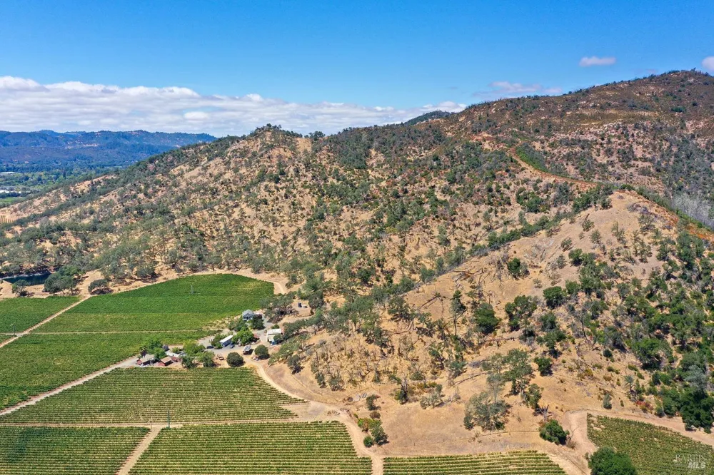 2334 Pickett Road Calistoga, CA 94515