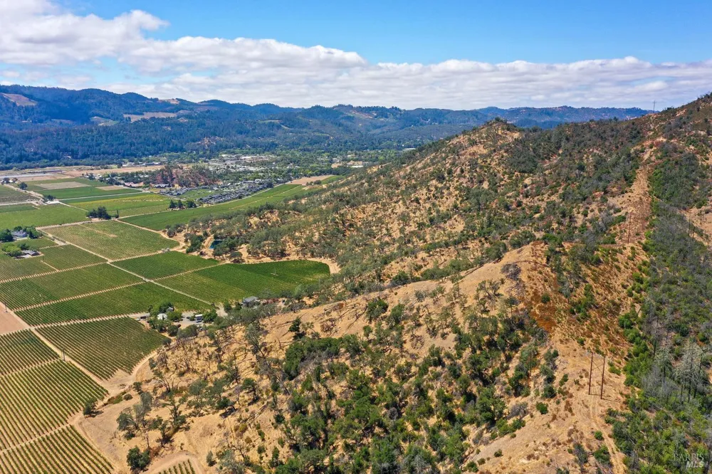 2334 Pickett Road Calistoga, CA 94515