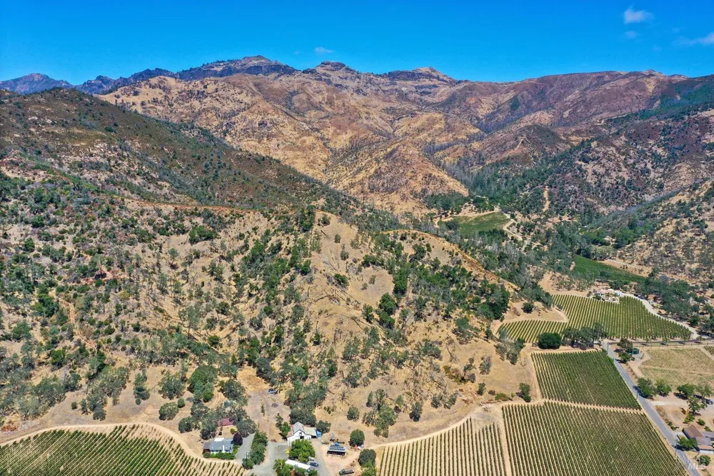 2334 Pickett Road Calistoga, CA 94515