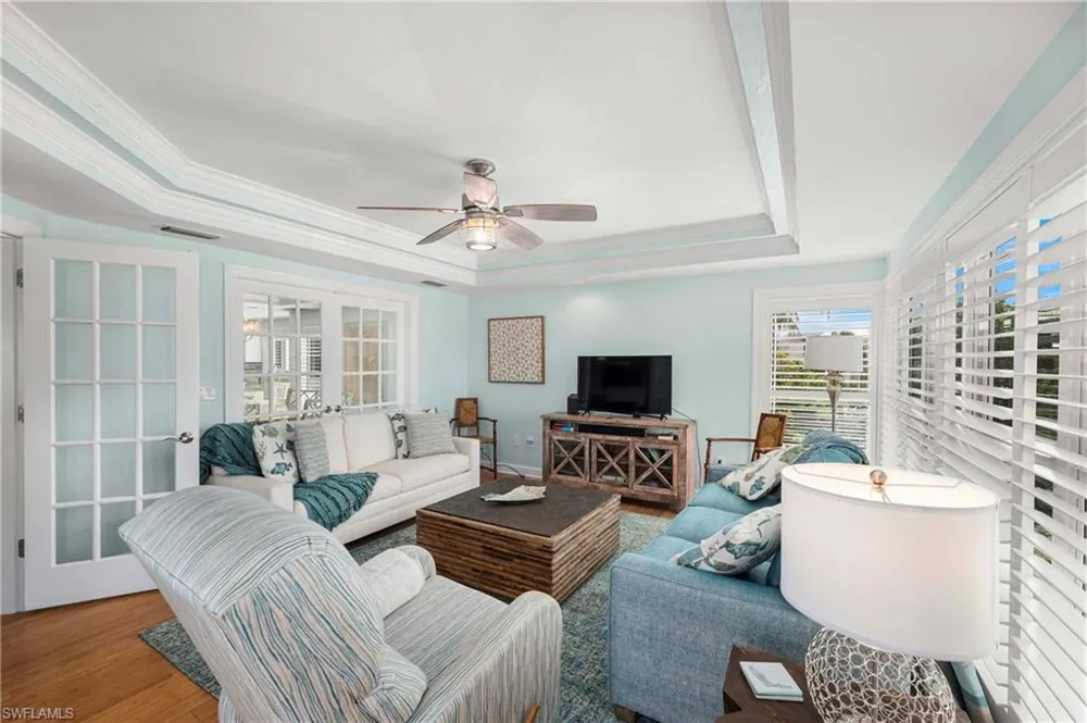 408 Bella Vista Way E Sanibel, FL 33957